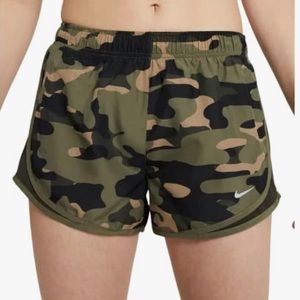 RARE - NIKE “Camo” Dry Fit Active Shorts (XL)